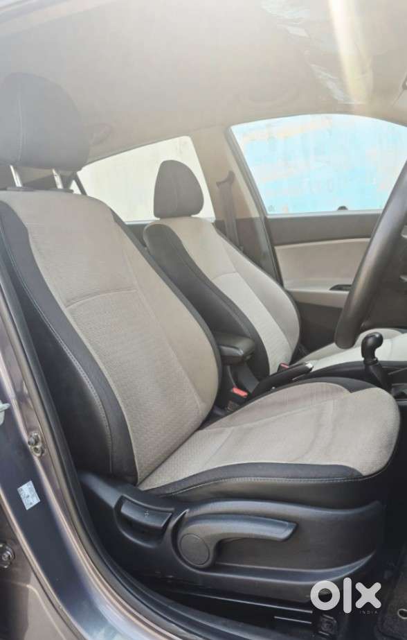 Hyundai Elite I20 Sportz (o) 1.2 Mt, 2018, Petrol