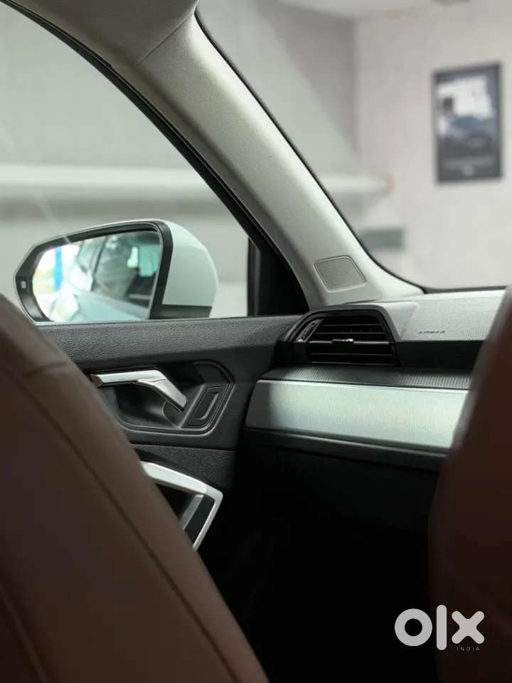 Audi Q3 40 Tfsi Premium Plus, 2023, Petrol