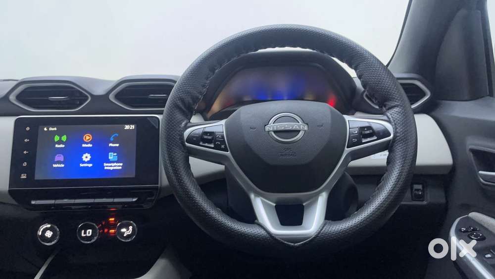Nissan Magnite 1.0 Xv, 2023, Petrol