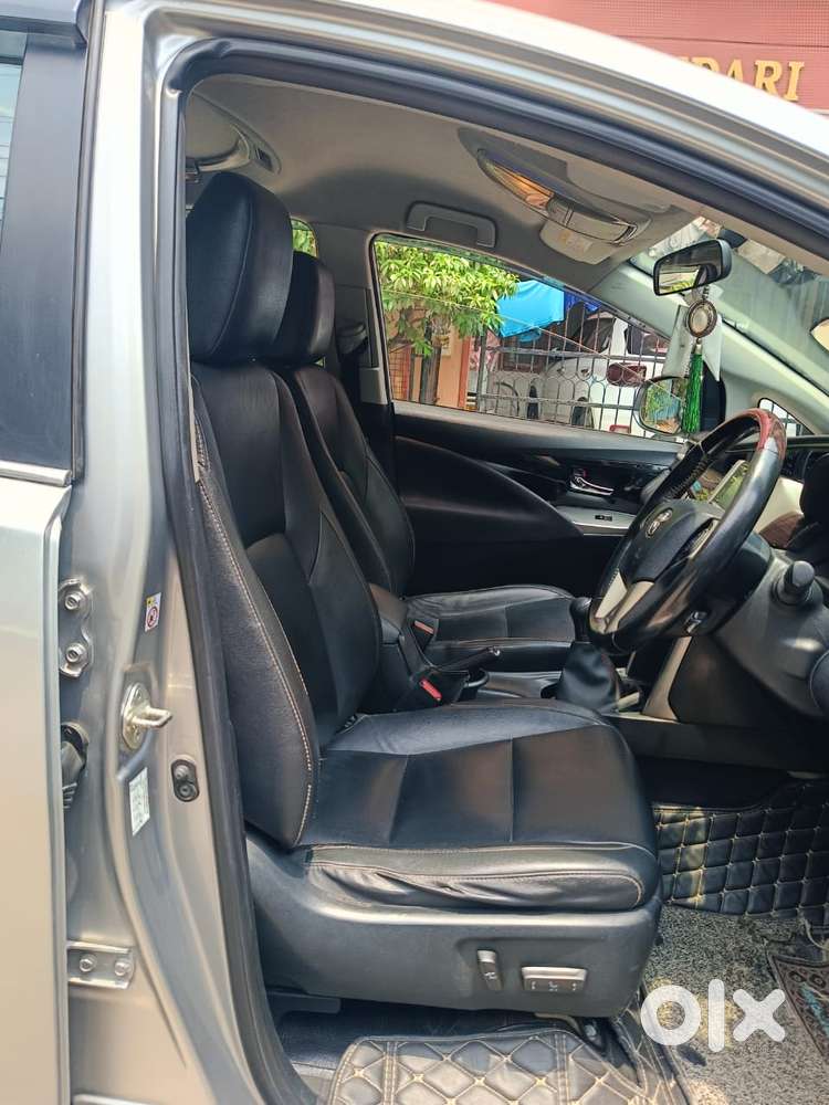 Toyota Innova Crysta 2.4 Z 7 Str, 2016, Diesel