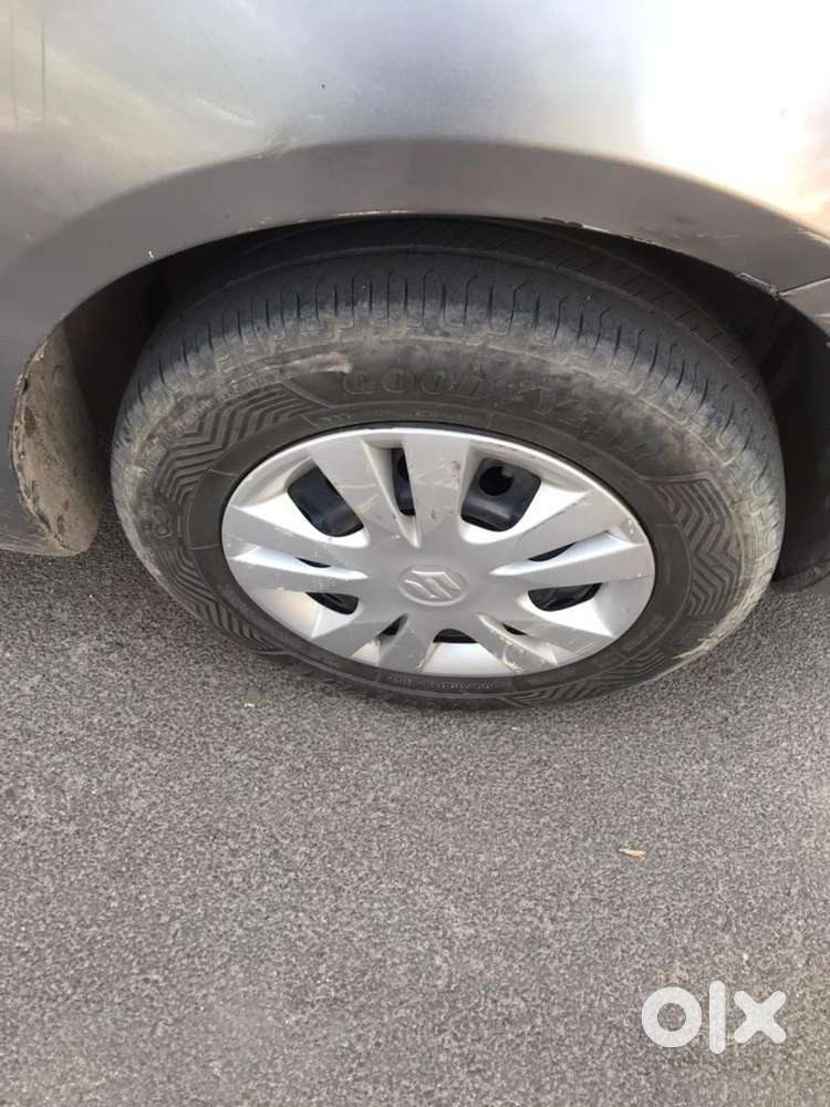 Maruti Suzuki Swift Dzire 2014 Petrol Well Maintained