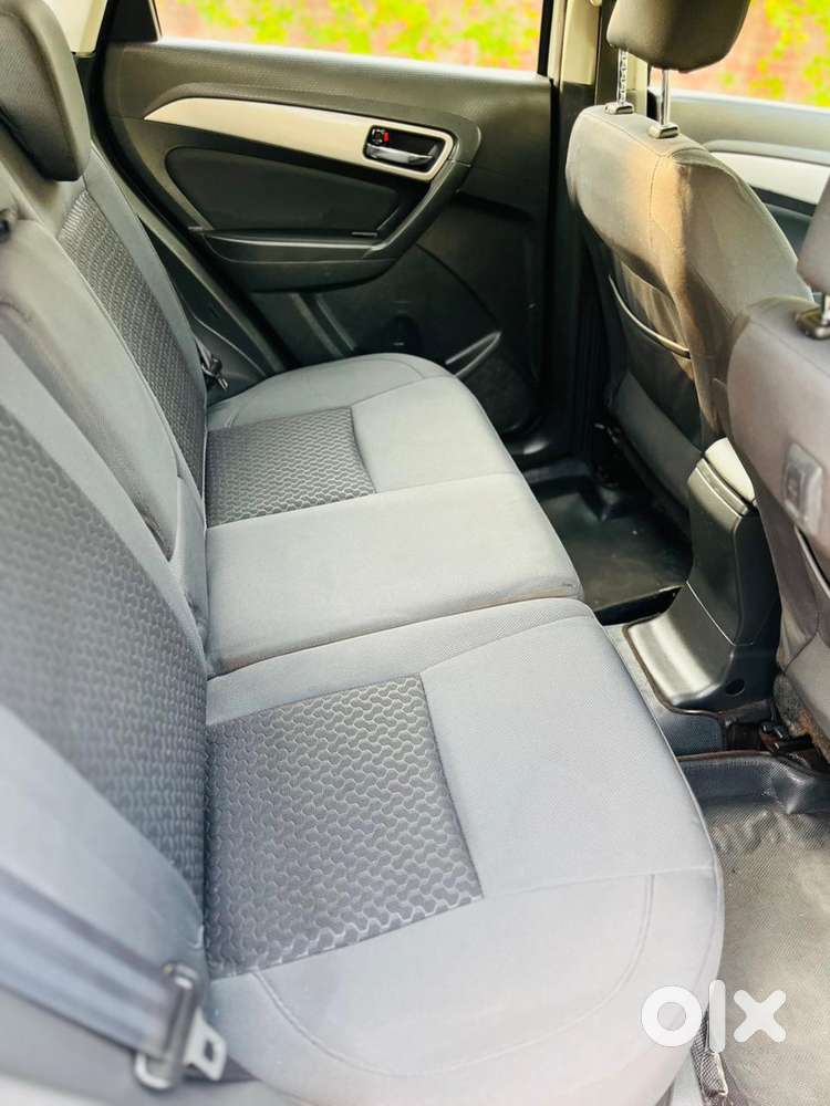 Maruti Suzuki Vitara Brezza Zdi, 2017, Diesel