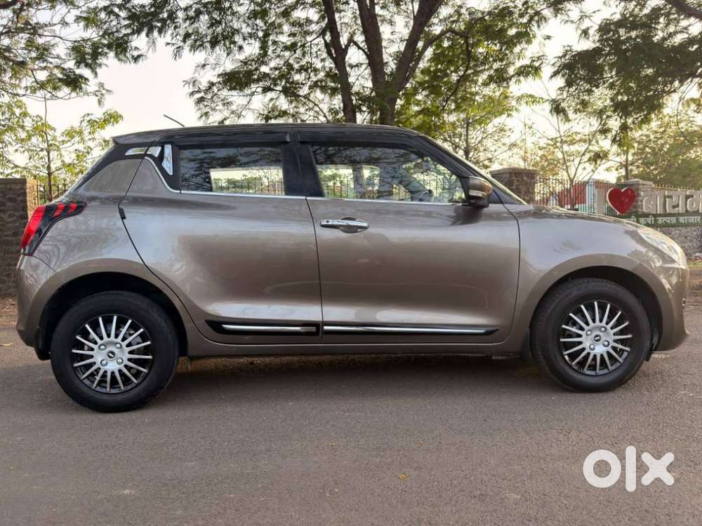Maruti Suzuki Swift Vxi + Manual, 2020, Petrol