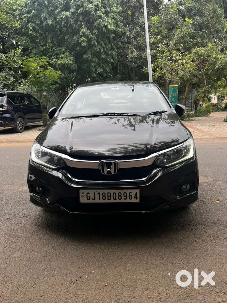 Honda City 2022 Petrol Only 17700 Km Driven