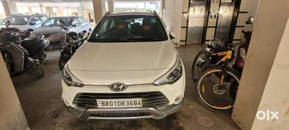 Hyundai I20 Active 2018 Petrol Well Maintained