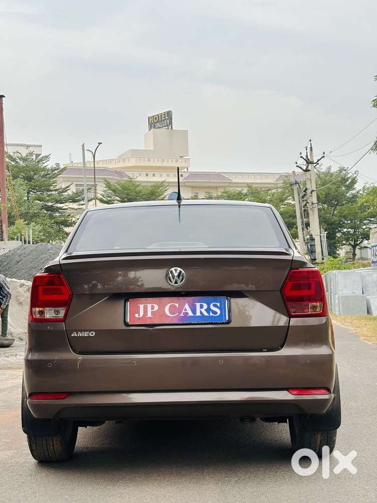 Volkswagen Vento 1.6 Highline, 2019, Petrol