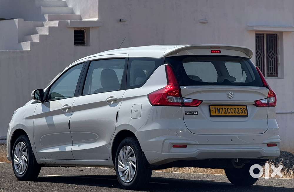 Maruti Suzuki Ertiga, 2023, Petrol