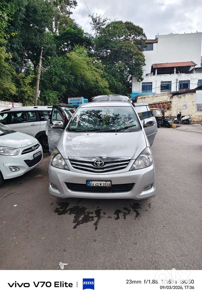 Toyota Innova 2.5 V 7 Str, 2009, Diesel