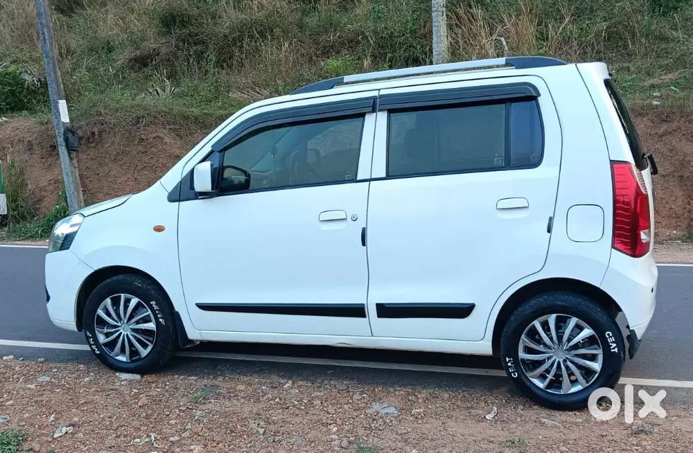 Maruti Suzuki Wagon R 1.0 2010