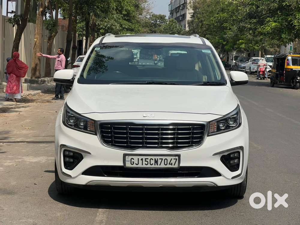 Kia Carnival Limousine Plus 7 Str, 2022, Diesel