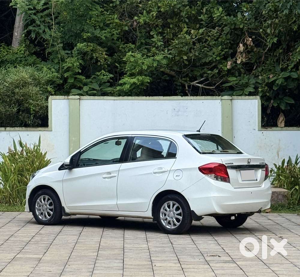 Honda Amaze Vx At I-vtech, 2015, Petrol