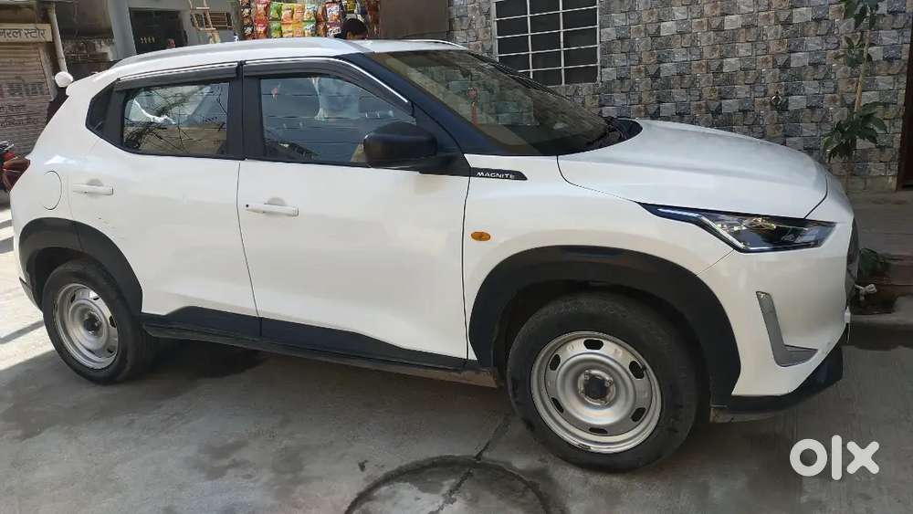 Nissan Magnite 1.0 2023 Manual Petrol