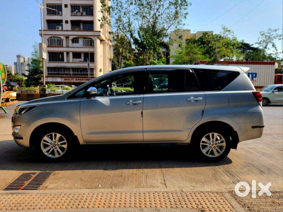 Toyota Innova Crysta 2.8z Automatic, 2017, Diesel