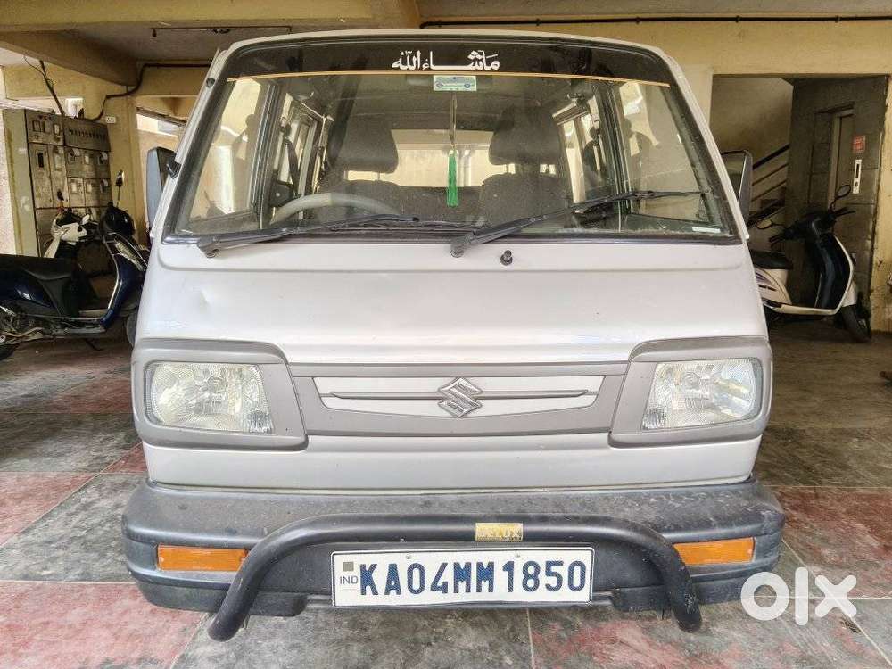 Maruti Suzuki Omni Mpi Std Bsiv, 2013, Petrol