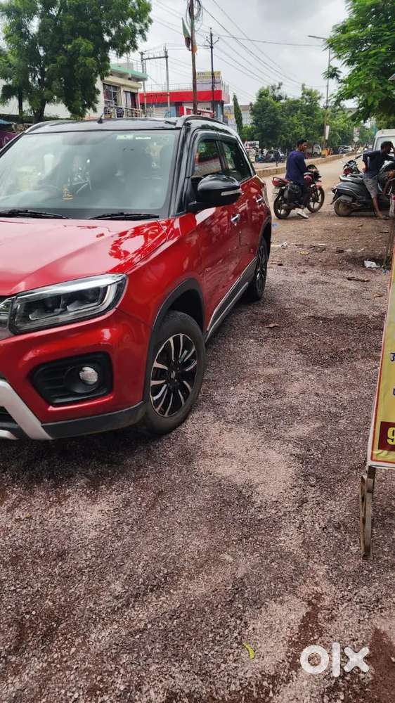 Car Maruti Suzuki Brezza 2020