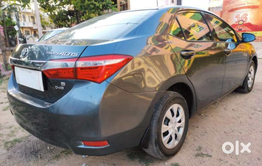 Toyota Corolla Altis 2010-2013 Diesel D4dj, 2015, Diesel