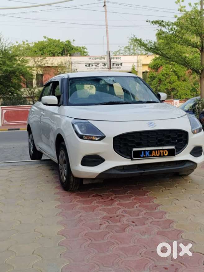 Maruti Suzuki Swift 1.2 Vxi (o), 2024, Petrol
