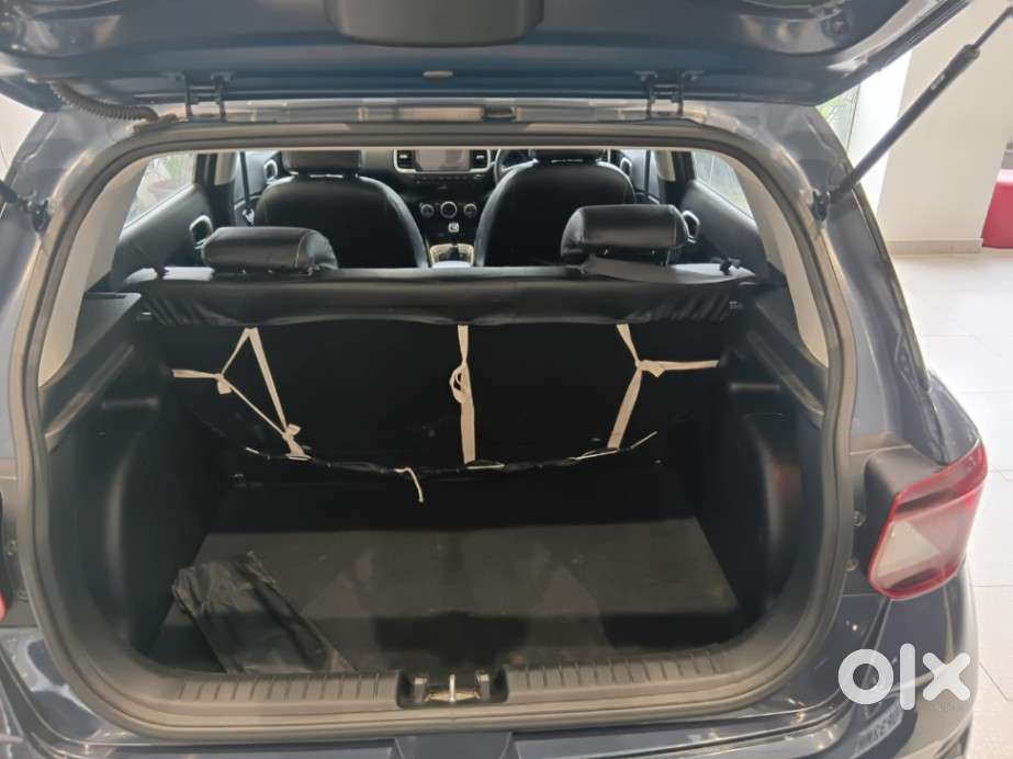 Hyundai Venue 1.5 Crdi Sx (o), 2021, Diesel