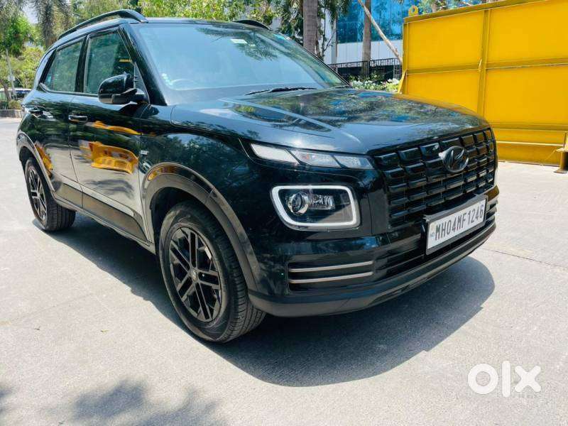 Hyundai Venue Sx(o) 1.0 Turbo Dct Knight Edition, 2024, Petrol