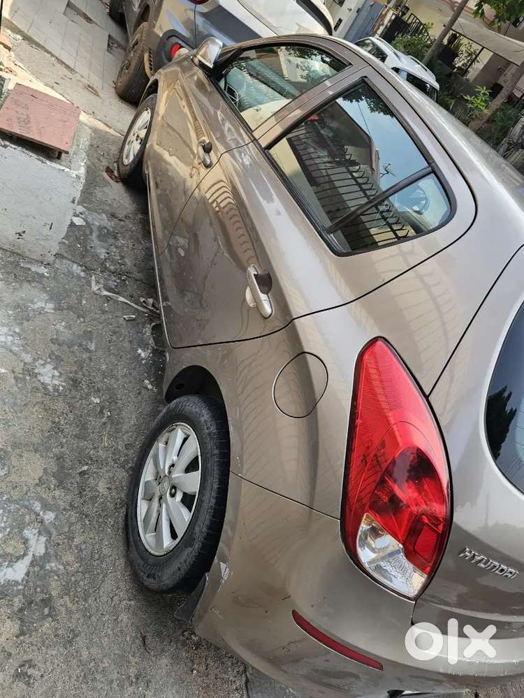 Hyundai I20 Sportz Petrol 2013