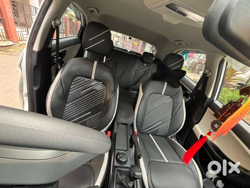 Tata Nexon Pure Plus 1.2 (6 Speed Mt) Petrol Just 9 Month Old