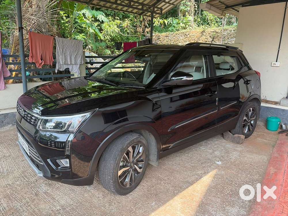 Mahindra Xuv300 2021 Diesel Well Maintained