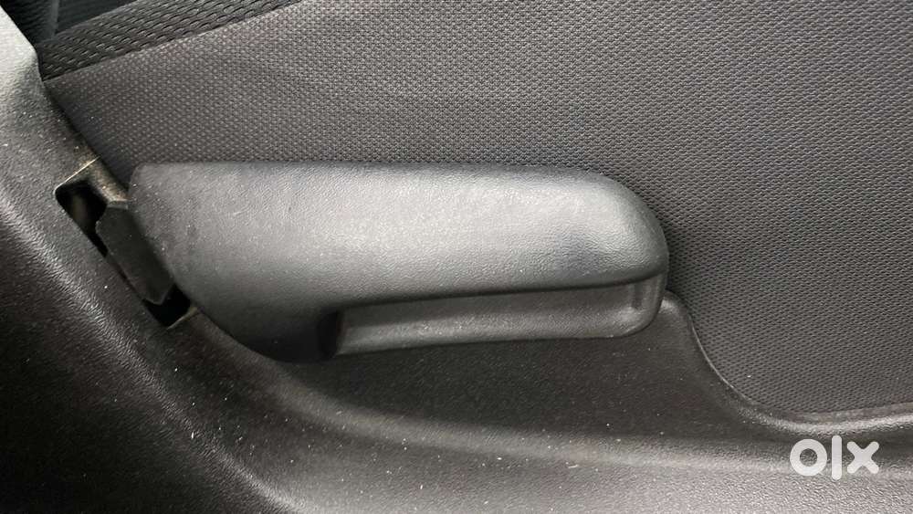 Maruti Suzuki Vitara Brezza 1.5 Vxi At, 2022, Petrol