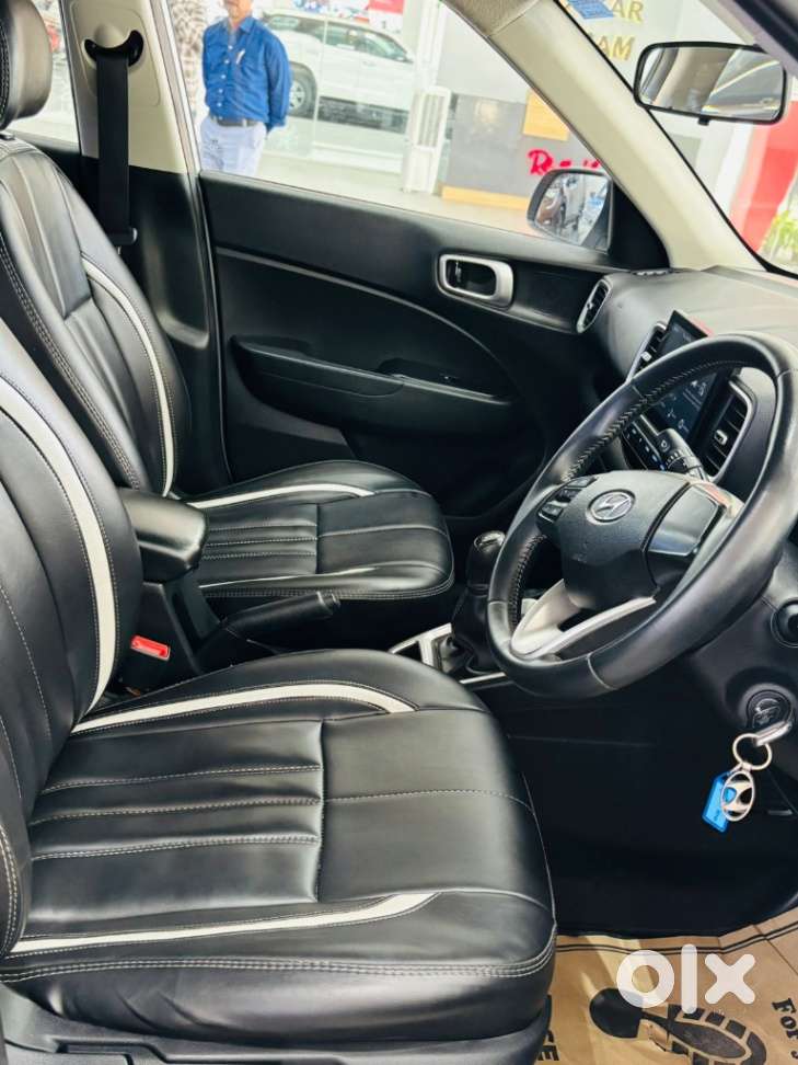 Hyundai Venue 1.2 S Plus, 2022, Petrol