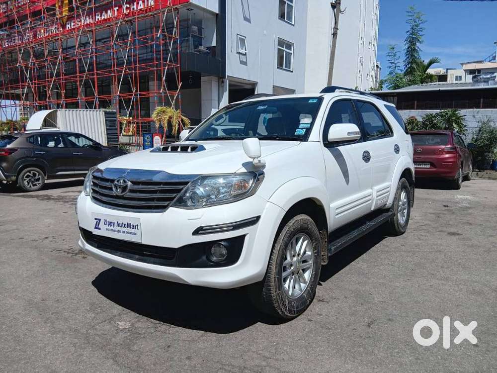 Toyota Fortuner 3.0 4x2 Mt, 2014, Diesel
