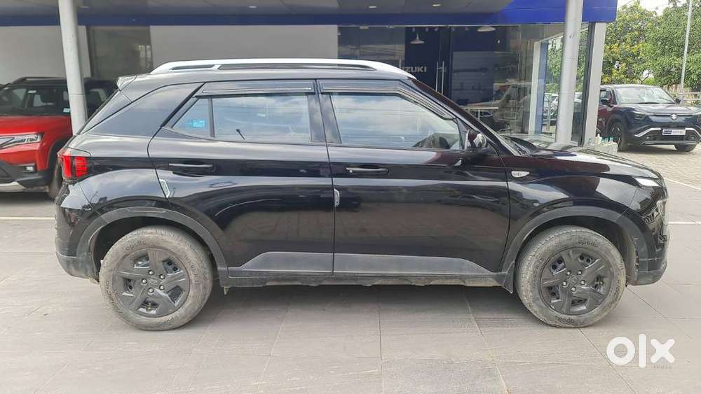 Hyundai Venue S Plus Mt 1.2 Kappa, 2025, Petrol