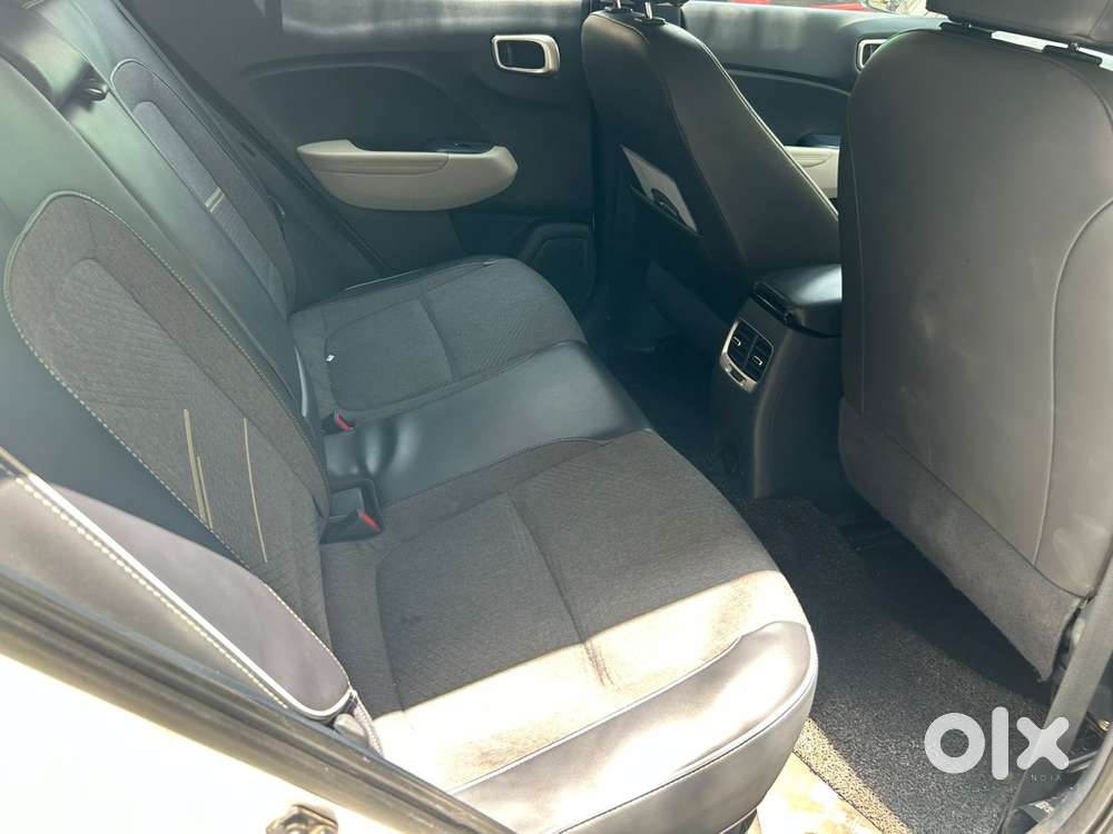 Hyundai Venue 1.0 Sx (o) Turbo Imt Dual Tone, 2021, Petrol