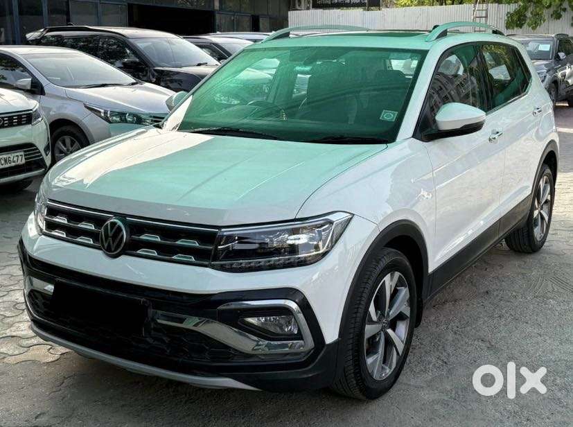 Volkswagen Taigun 1.0 Tsi Topline At, 2024, Petrol