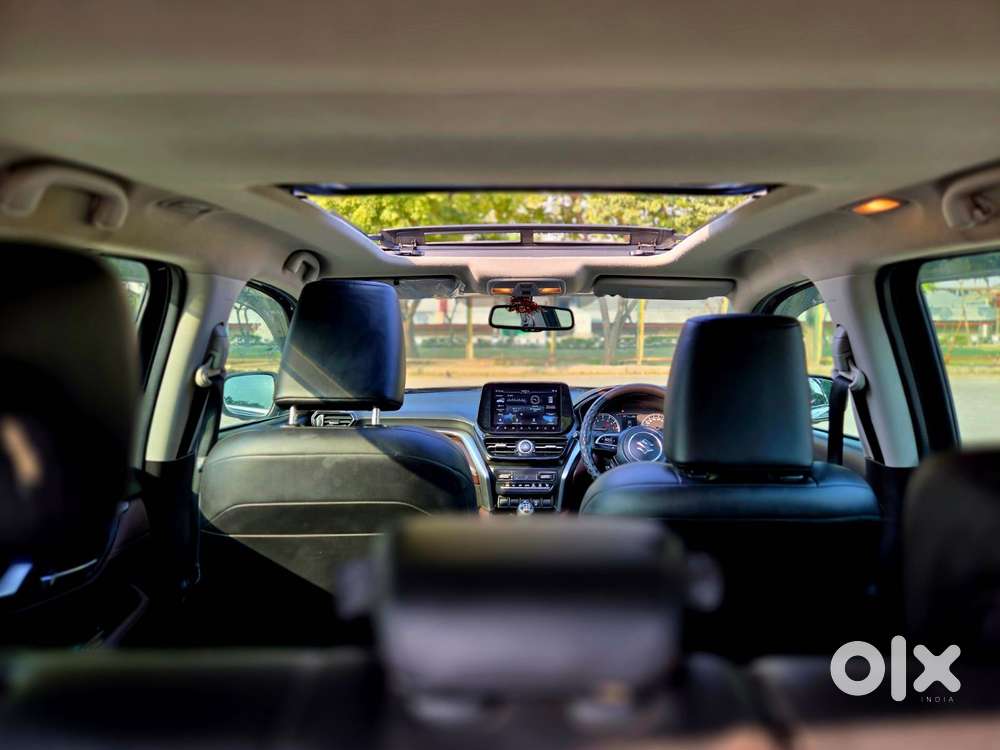 Maruti Suzuki Grand Vitara Alpha Smart Hybrid, 2022, Petrol