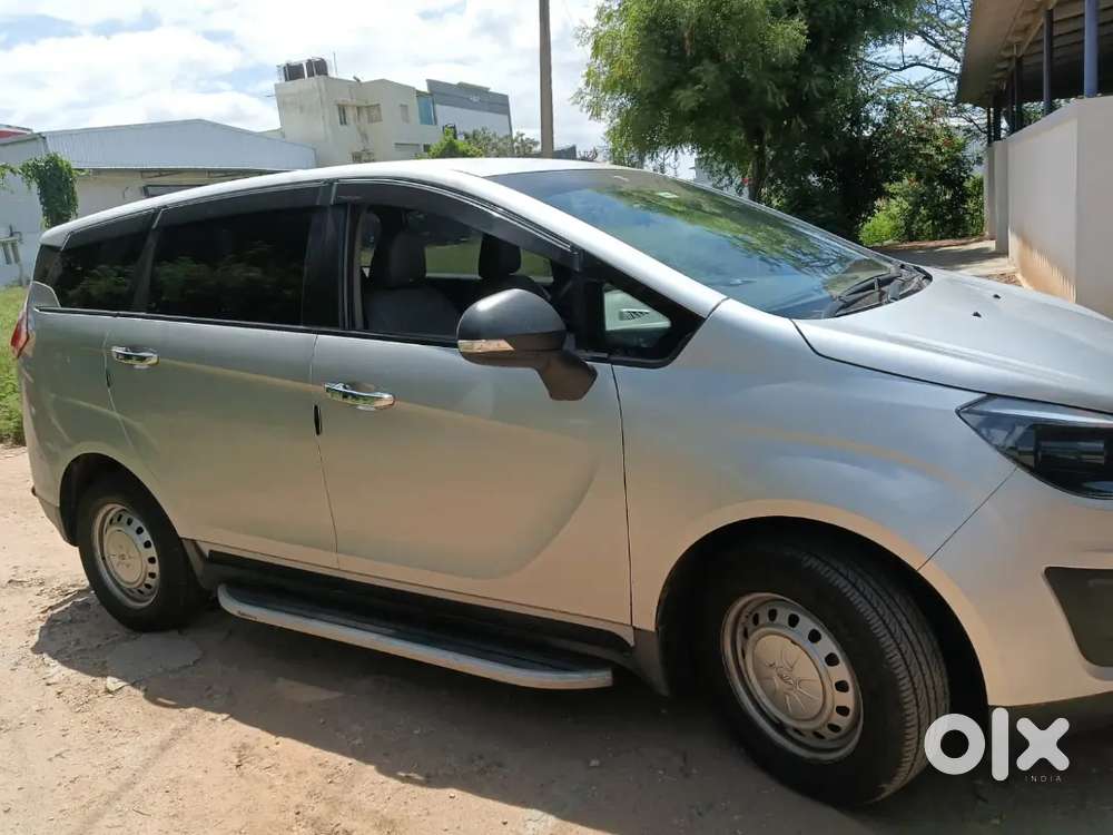 Mahindra Marazzo Diesel 2021 Manual