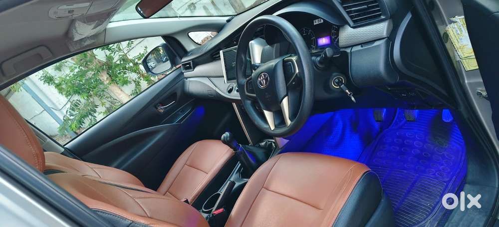 Toyota Innova Crysta 2.4 G Mt 8s, 2017, Diesel