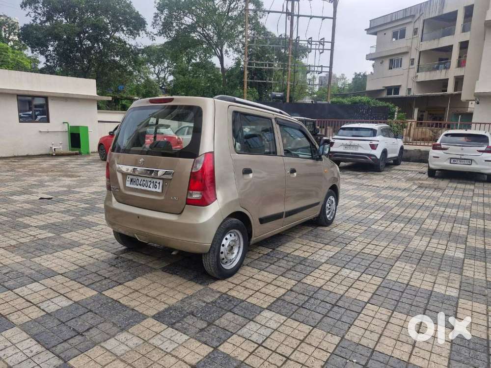 Condition : Mint  Features : Chilled Ac,android Player, Power Steering