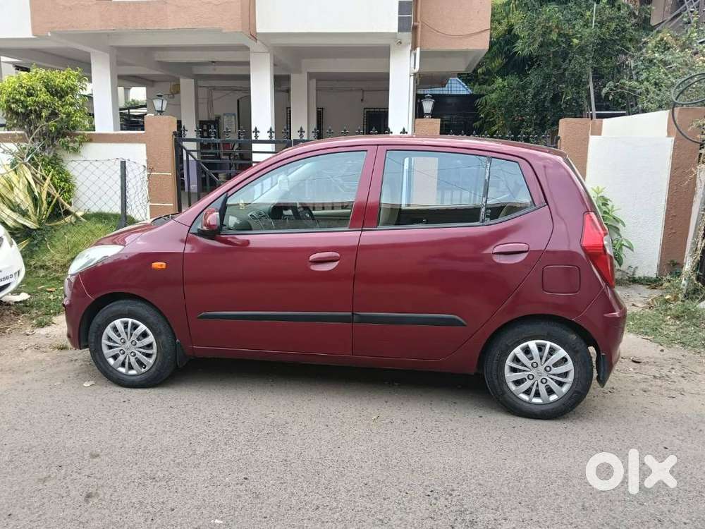 Hyundai , I10 , Nov 2016