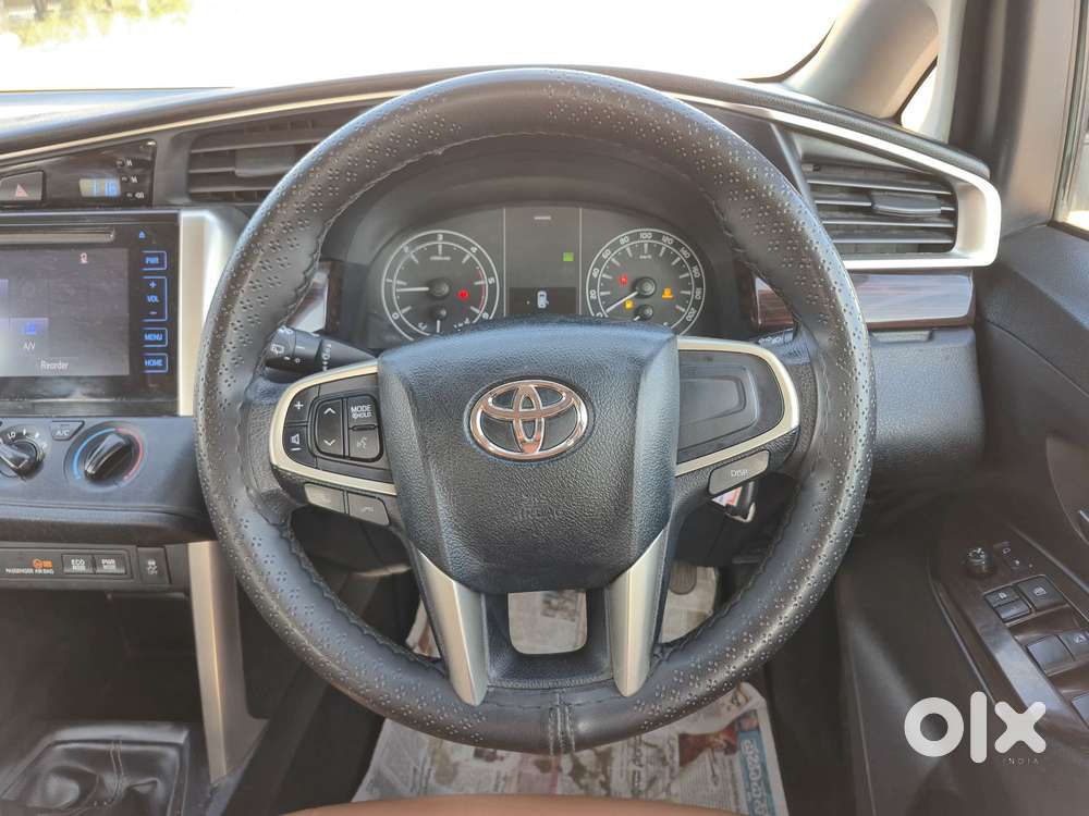 Toyota Innova Crysta 2.4 G Mt, 2020, Diesel