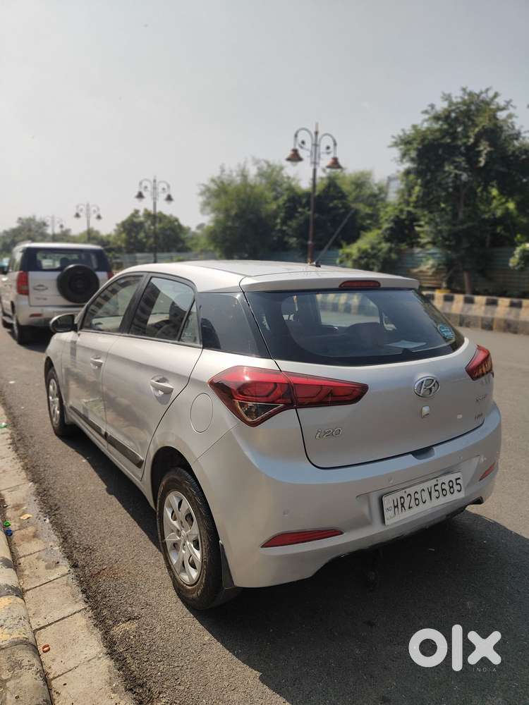 Hyundai I20 Sportz 1.2 Ivt, 2016, Petrol