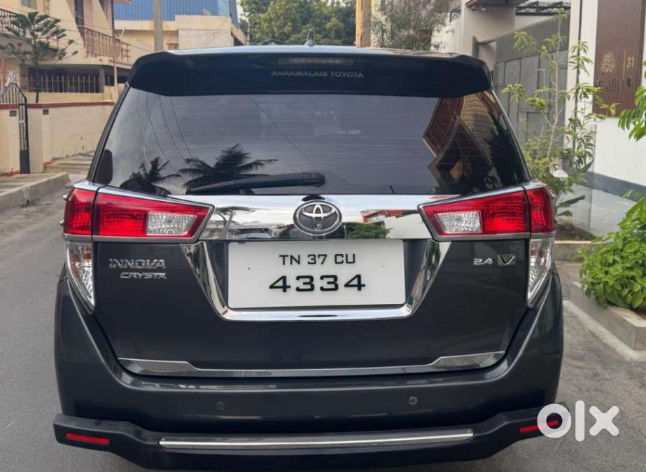 Toyota Innova Crysta 2.4 V, 2017, Diesel