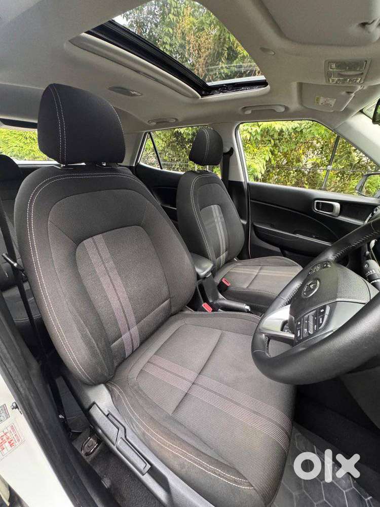 Hyundai Venue Sx Plus Turbo Dct, 2019, Petrol