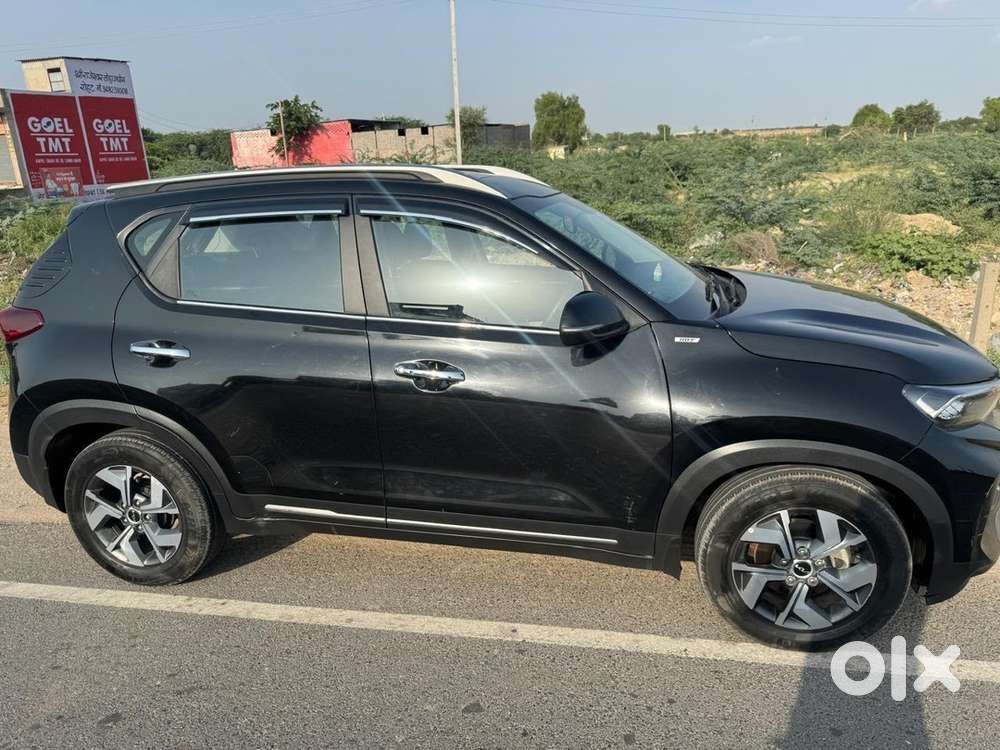 Kia Sonet Petrol 2021