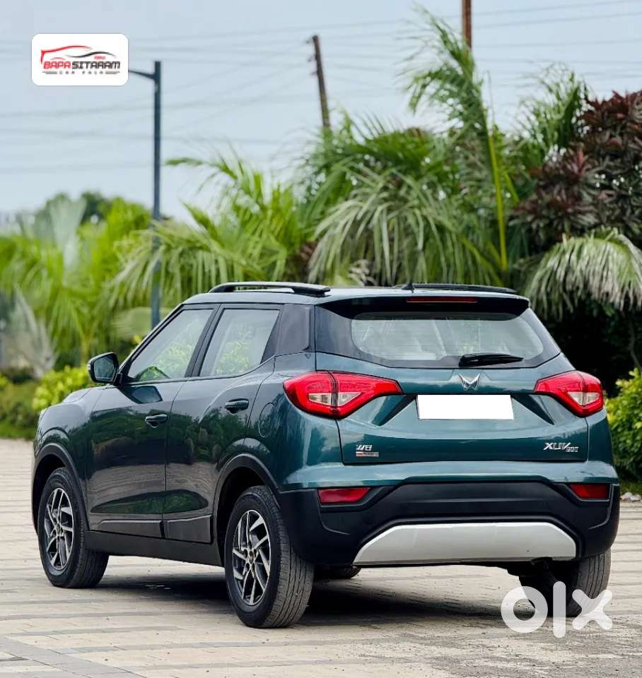Mahindra Xuv300 W8 (o) 1.5 Diesel Amt, 2022, Diesel