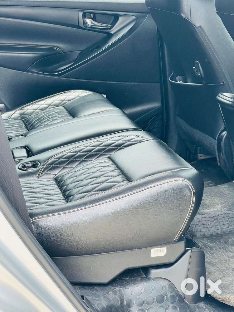 Toyota Innova Crysta [2020-ongoing] 2.4 Gx At 7 Str, 2022, Diesel