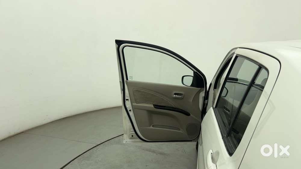 Maruti Suzuki Celerio Zxi Optional Amt, 2016, Petrol