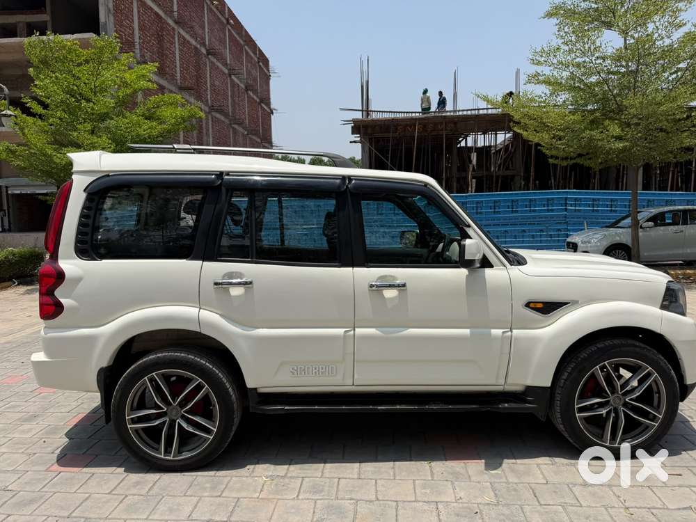 Mahindra Scorpio, 2017, Diesel