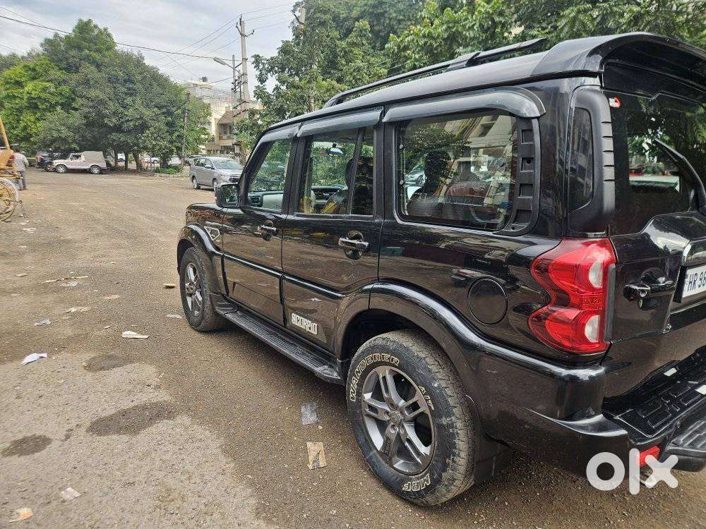 Mahindra Scorpio S11 Mt 7s, 2021, Diesel