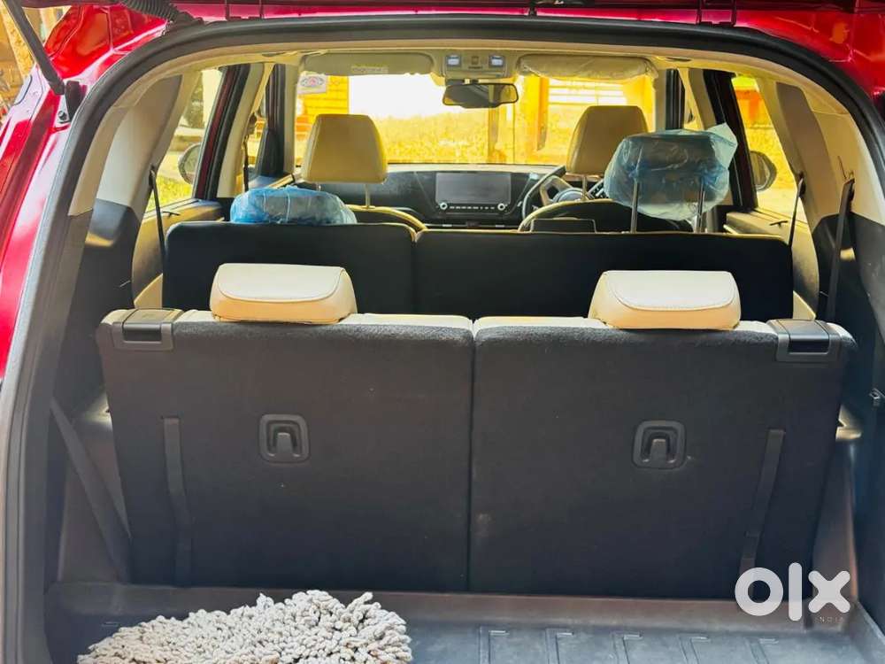 Selling Kia Carens As I Want To Buy Another Car