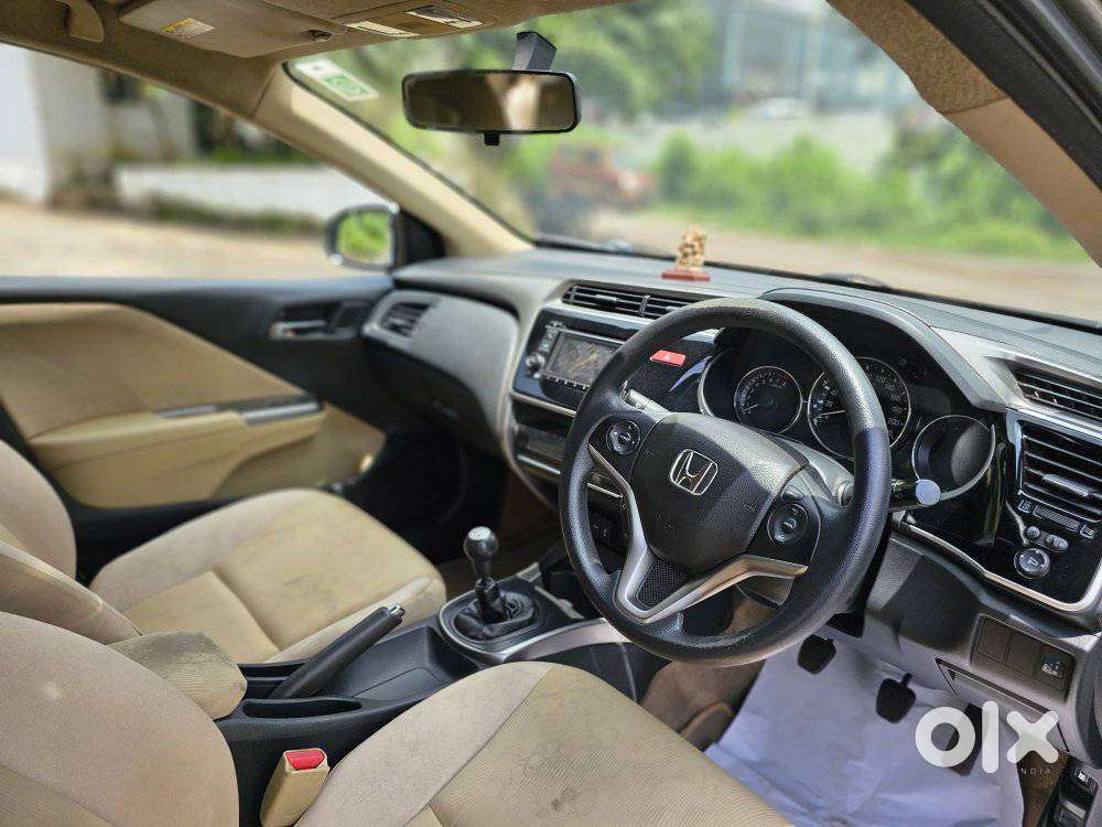 Honda City 1.5 V 4th Gen I-vtec Mt, 2014, Petrol
