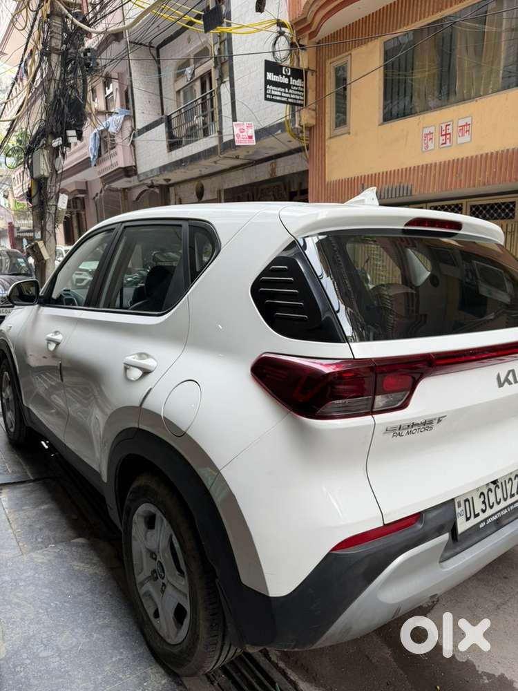 Kia Sonet Petrol 2021